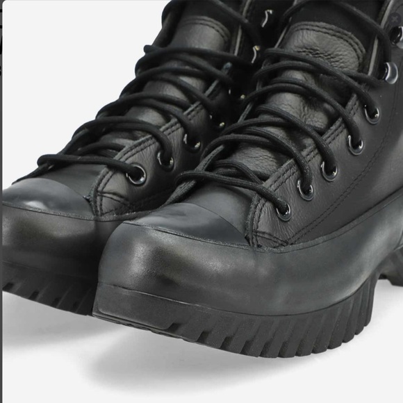 [SOLD] Converse All Star Lugged Winter Boots - Picture 3 of 14